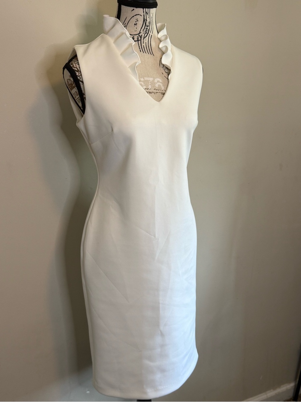 NWT - Calvin Klein Cream Sleeveless Midi Dress with Ruffle V-Neck - Size 4 - Picture 4 of 8
